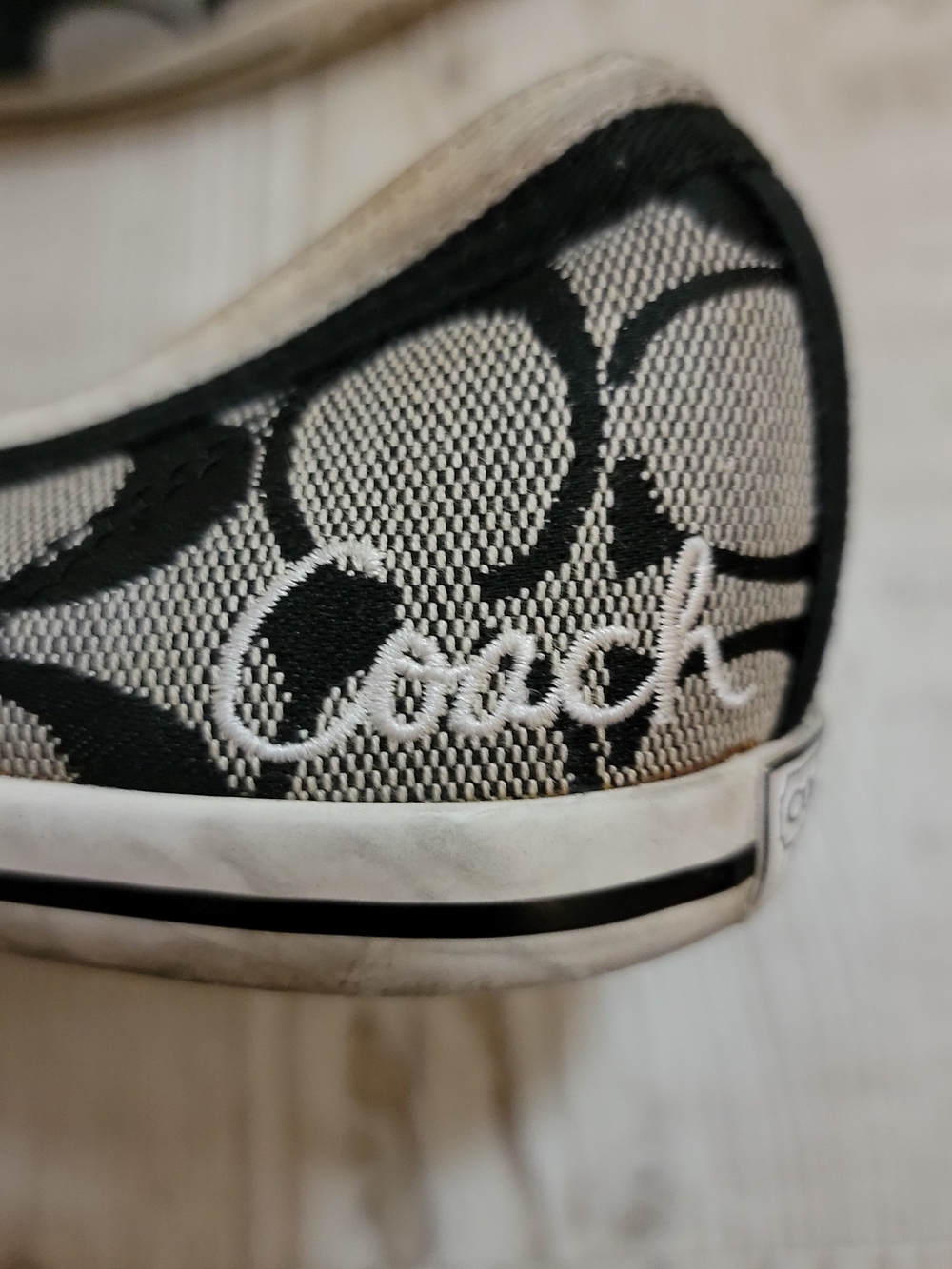 Coach Women's Alpine Flats Black Signature Logo Size 9 Ballet Y2K Quiet Luxury - Picture 5 of 8